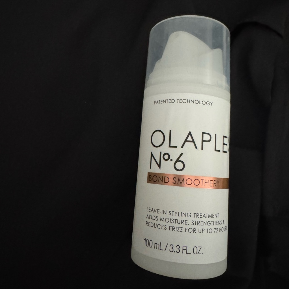 OLAPLEX No.6 Bond Smoother - White and Gold
